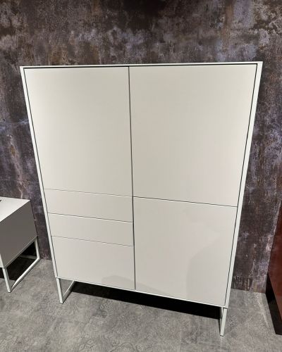 Highboard R.F. Ove