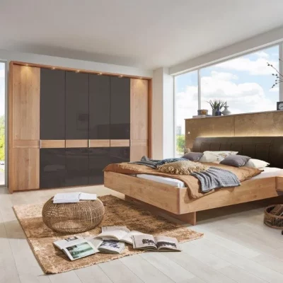 Drehtürenschrank –  B. ca. 300 cm, Erle Teilmassiv, Querriegel Massiv, Glastüren Mocca