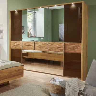 Drehtürenschrank – inkl. Passepartout mit LED-Beleuchtung, B ca. 256,4 cm, Bianco-Eiche teilmassiv, Querriegel massiv, Glas Mocca