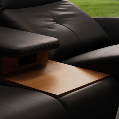 Sofa EM Pula – 2-Sitzer mit Tisch/USB/Steckdose, Leder, schwarz