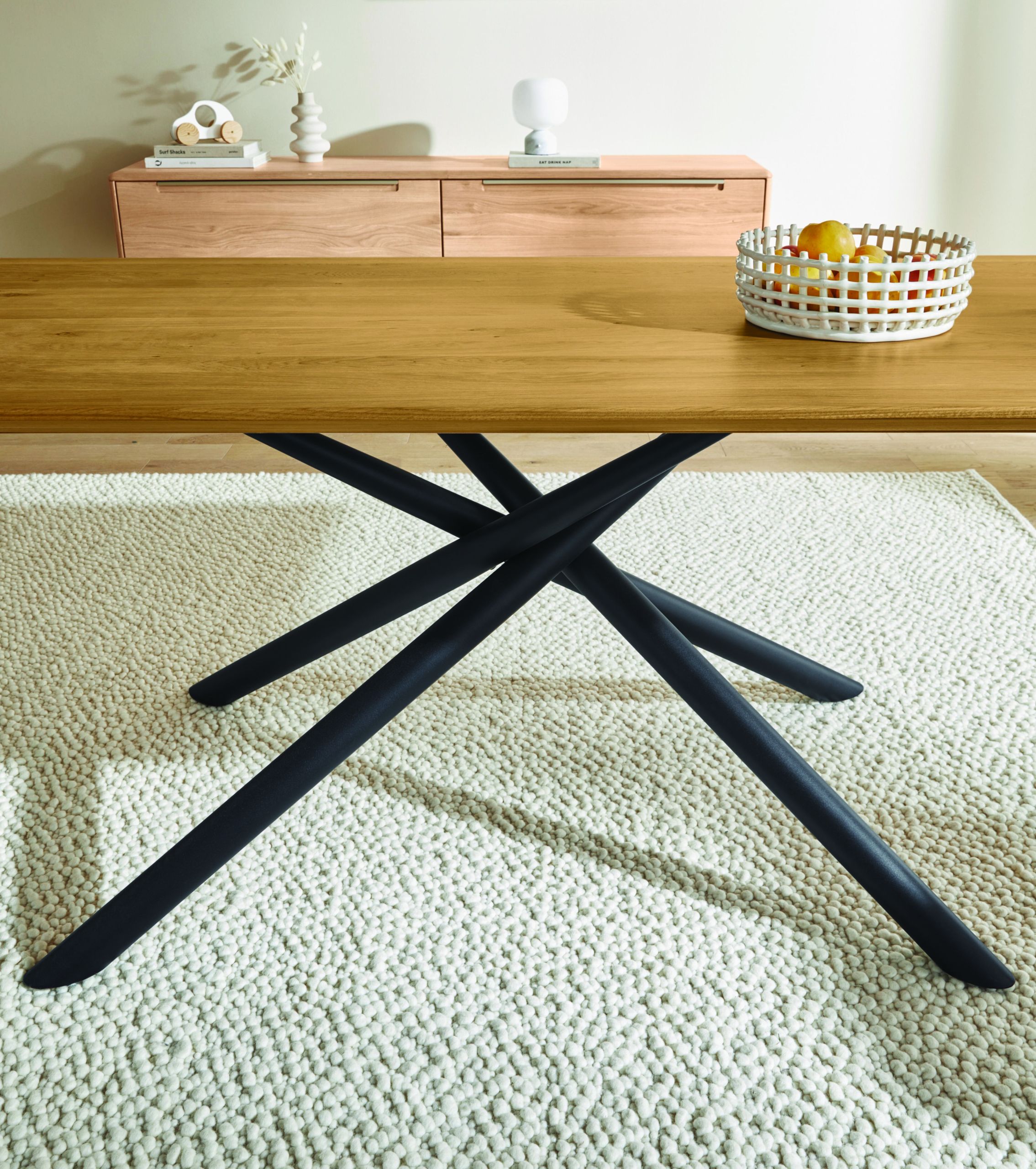 Esstisch Tineo – LB ca. 180 x 90 cm, Charaktereiche massiv
