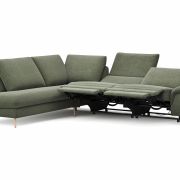 Ecksofa Gotera – Ecke mit Abschlussteil links und 1,5-Sitzer med. + 1,5-Sitzer med. rechts inkl. 1x Relaxfunktion (teilmotorisch) und Rückenlehne verstellbar, Stoff, Olivgrün